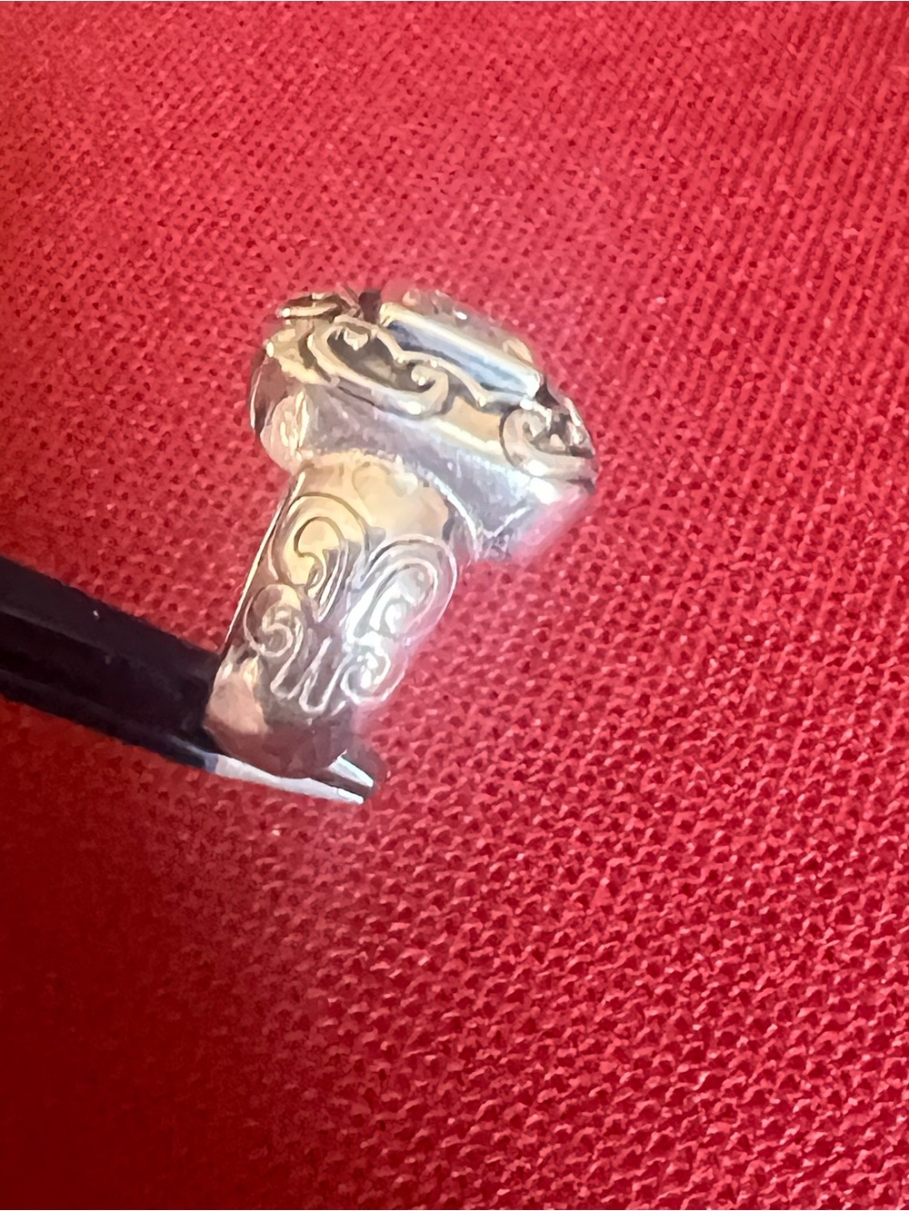 Silpada Silver Ring with Clear Square Stone and Filigree - Picture 5 of 16